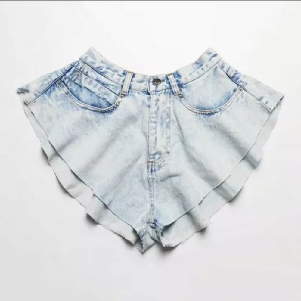 Jean Shorts High Waisted Ruffle Small